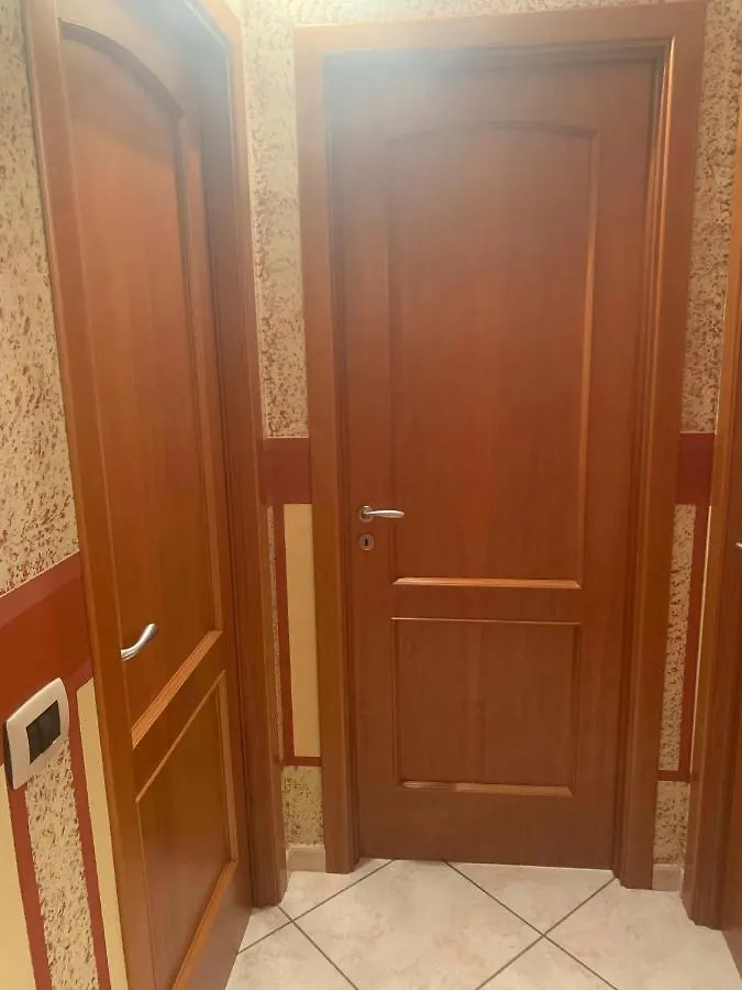 Отель Airport Tourist'S House Катания 0*,  Италия